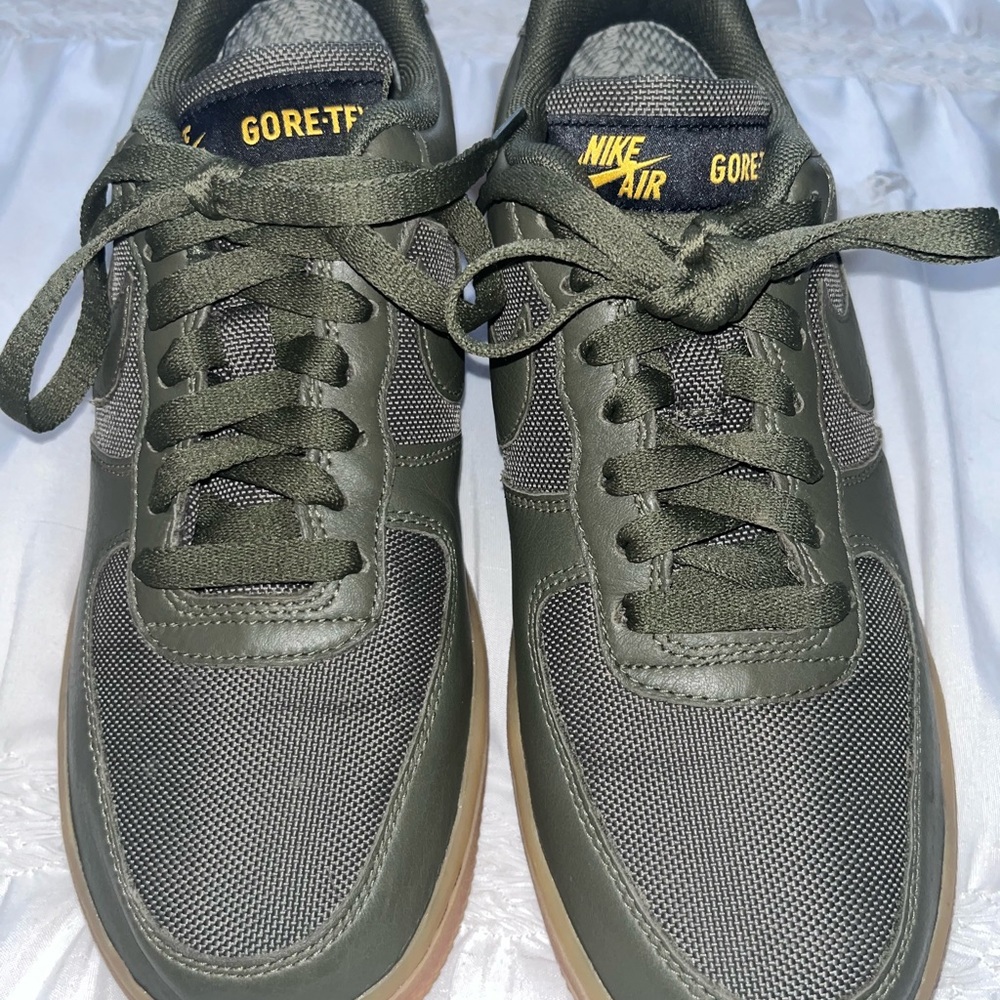 Olive green Nike